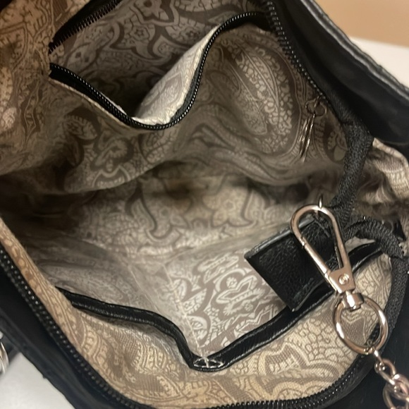 Black Bella Russo Crossbody Bag - Picture 5 of 6